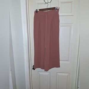 DR2 New with tags small slacks